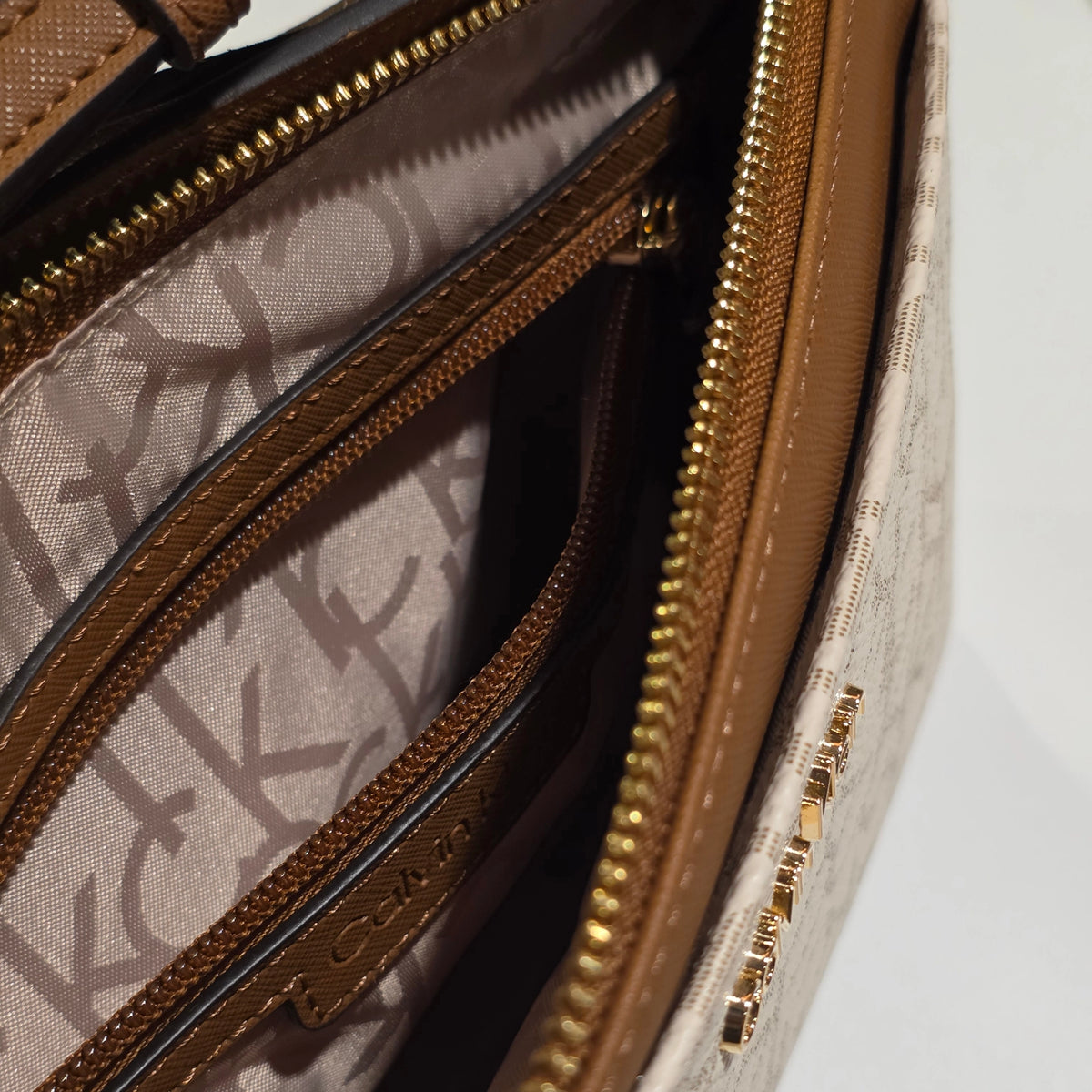Crossbody Calvin klein Beige