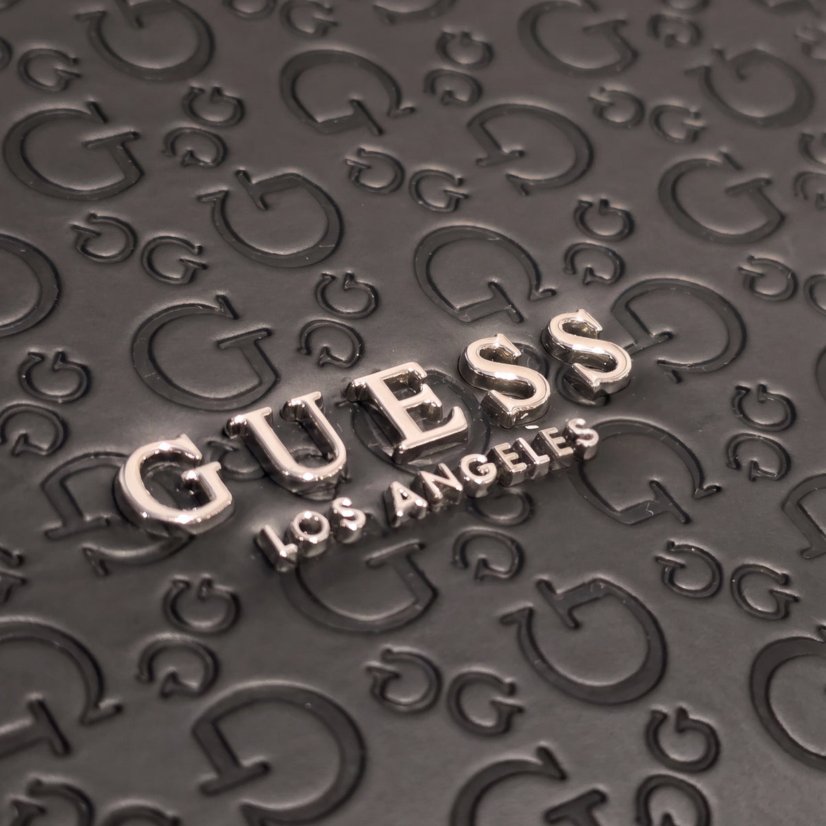 Bolso Tote Guess Keeley + monedero desmontable