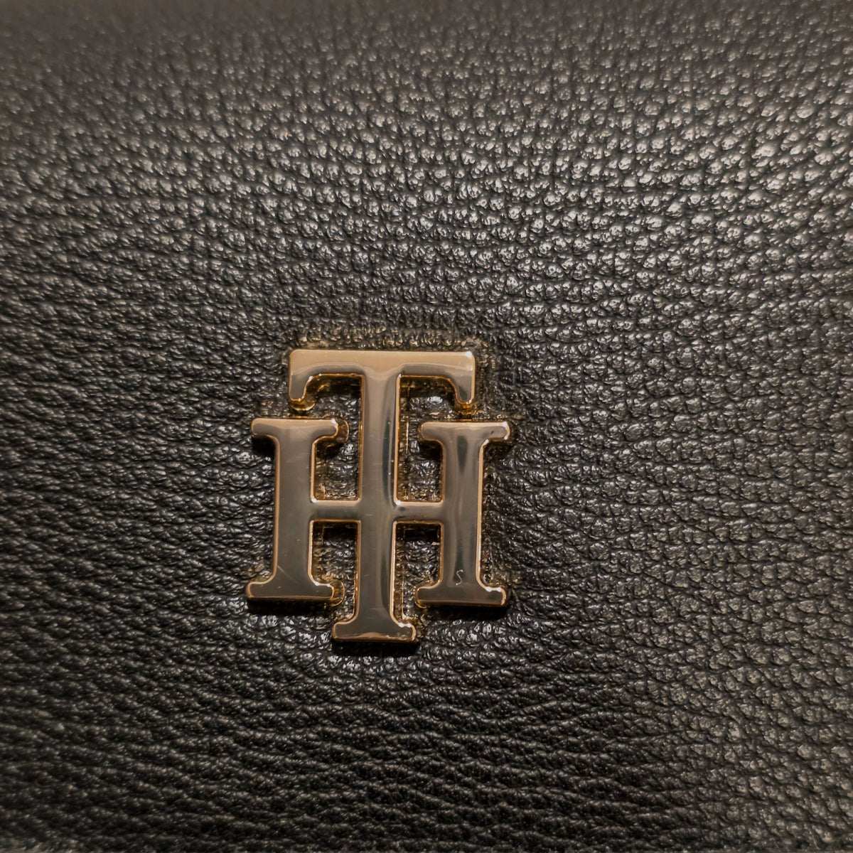 Tommy Hilfiger Shoulder Bag